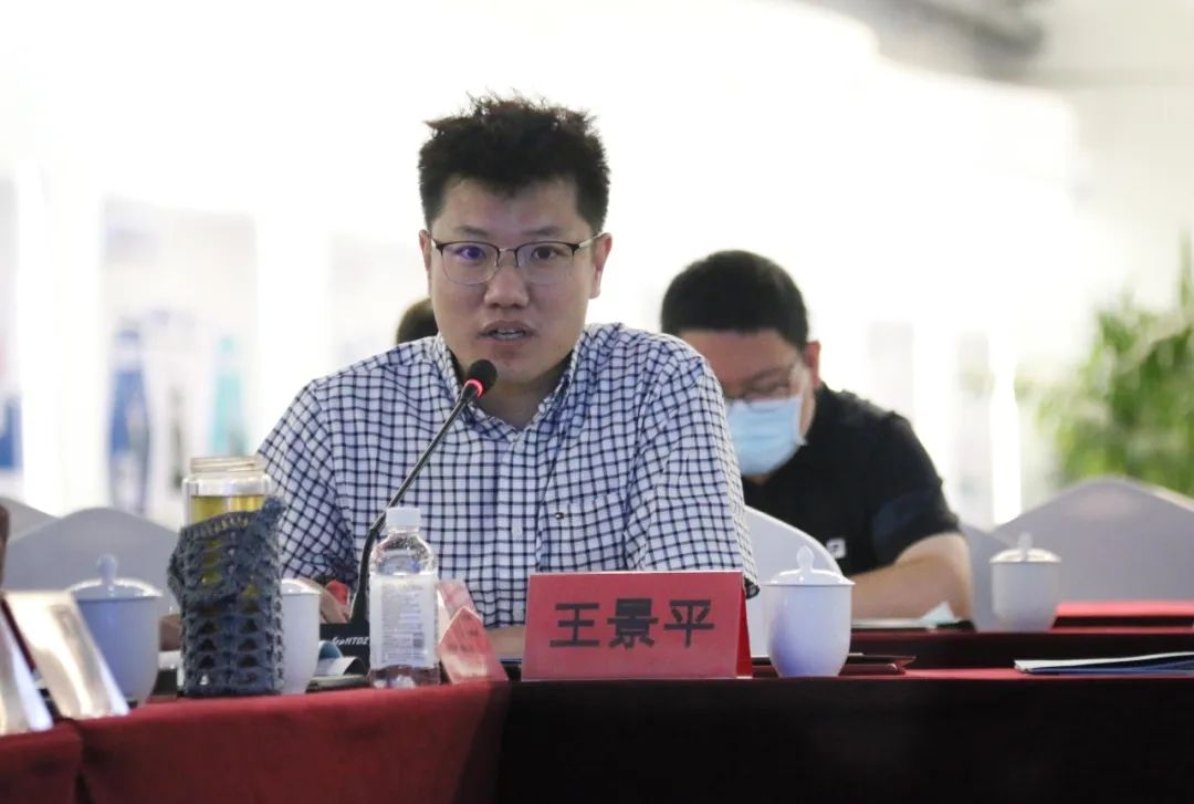 戳我试试